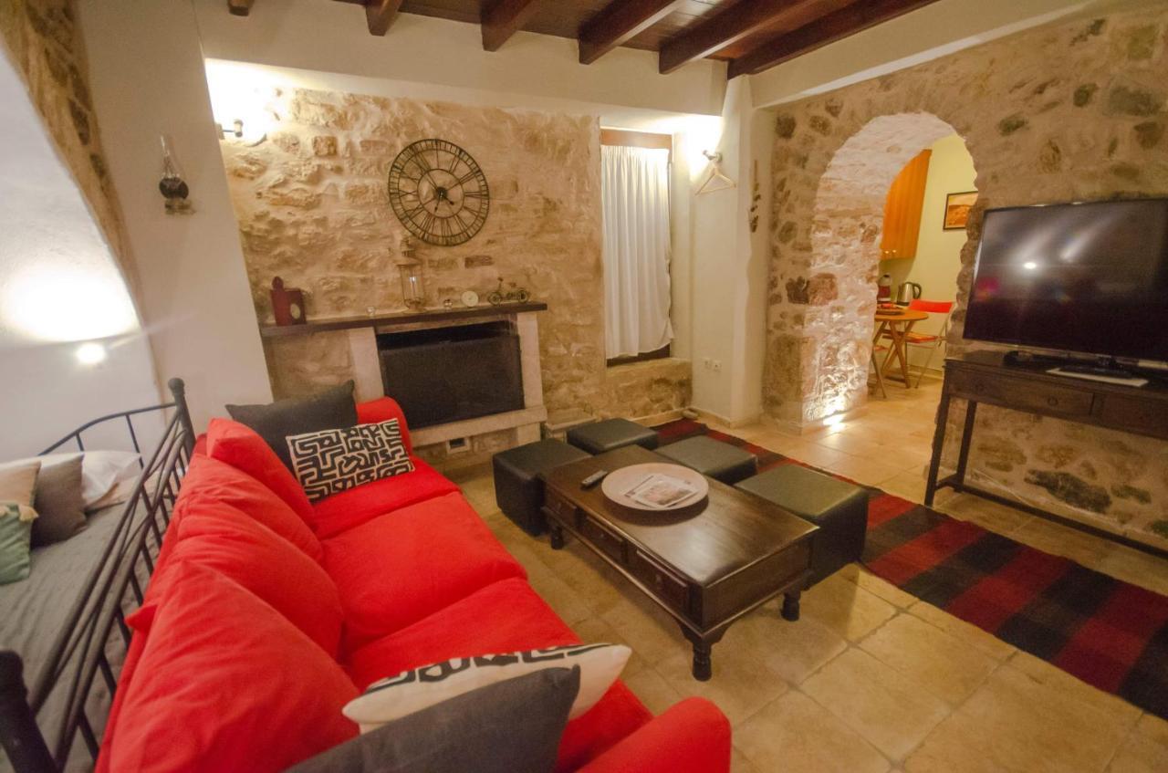 Villa Malevi 디미트사나 외부 사진